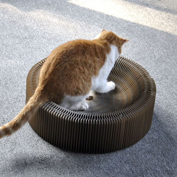 Accordion Cat Scratcher | Foldable Corrugated Cardboard Scratch Pad