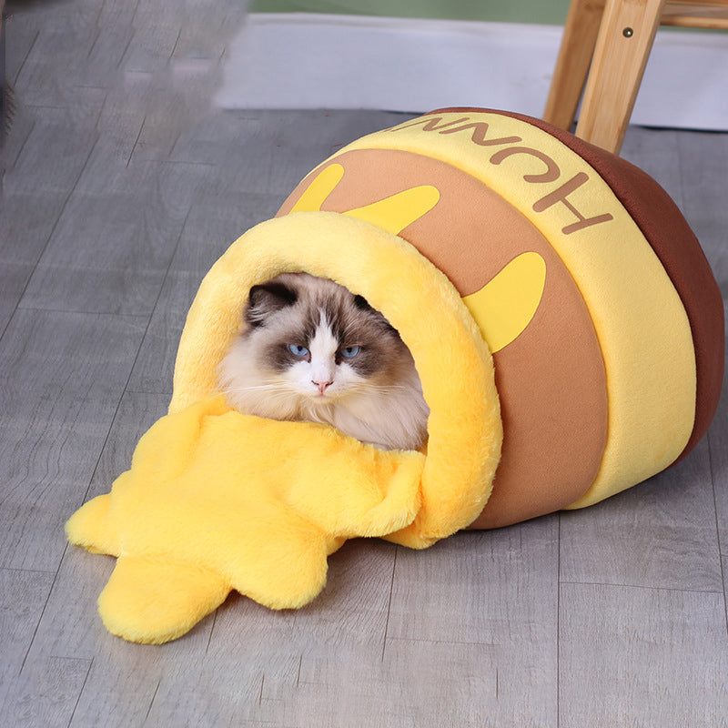 Honey Jar Cat Bed | Cozy Enclosed Winter Kennel for Cats
